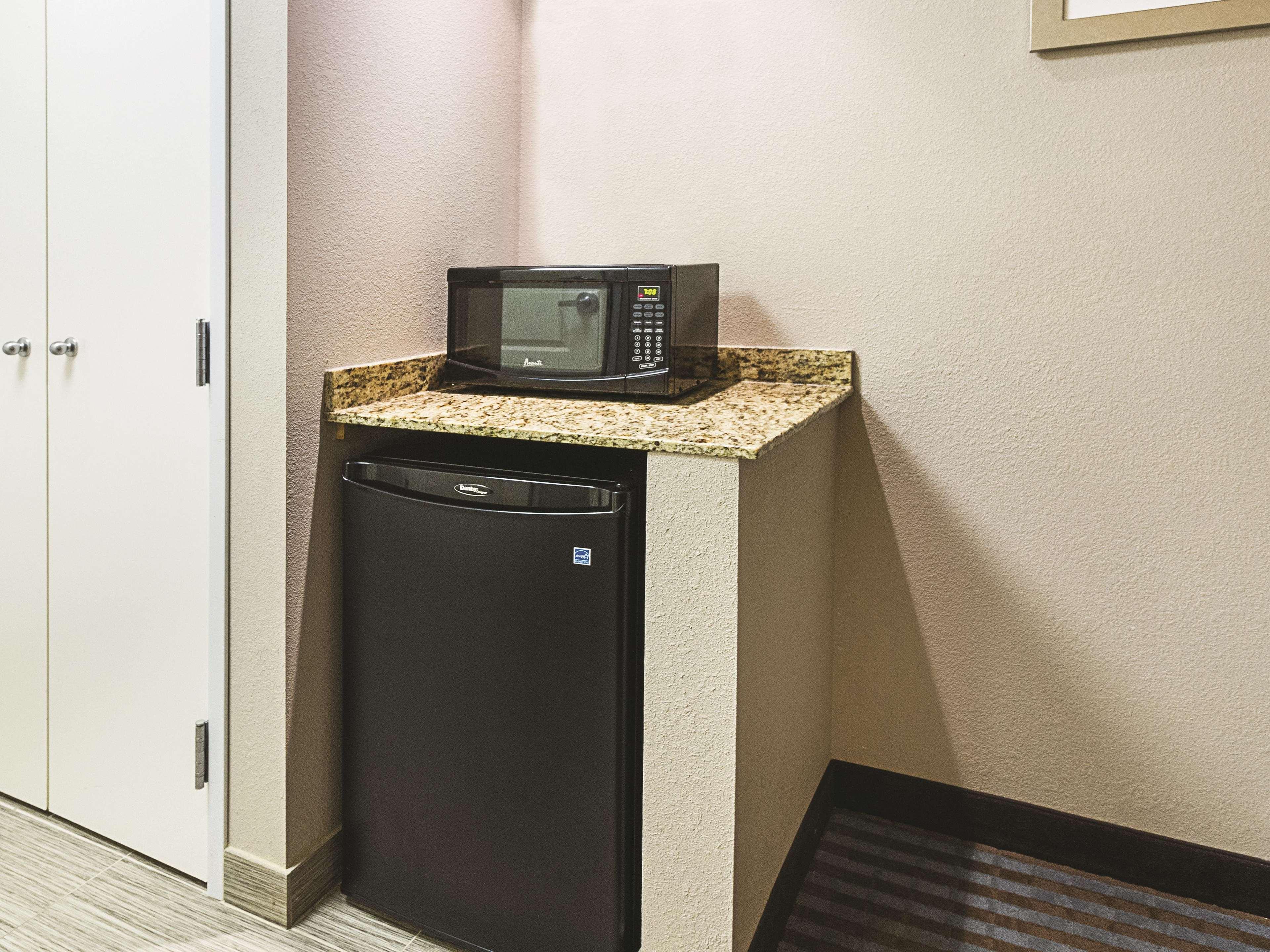 La Quinta Inn & Suites Casino And Bar By Wyndham Glendive Esterno foto