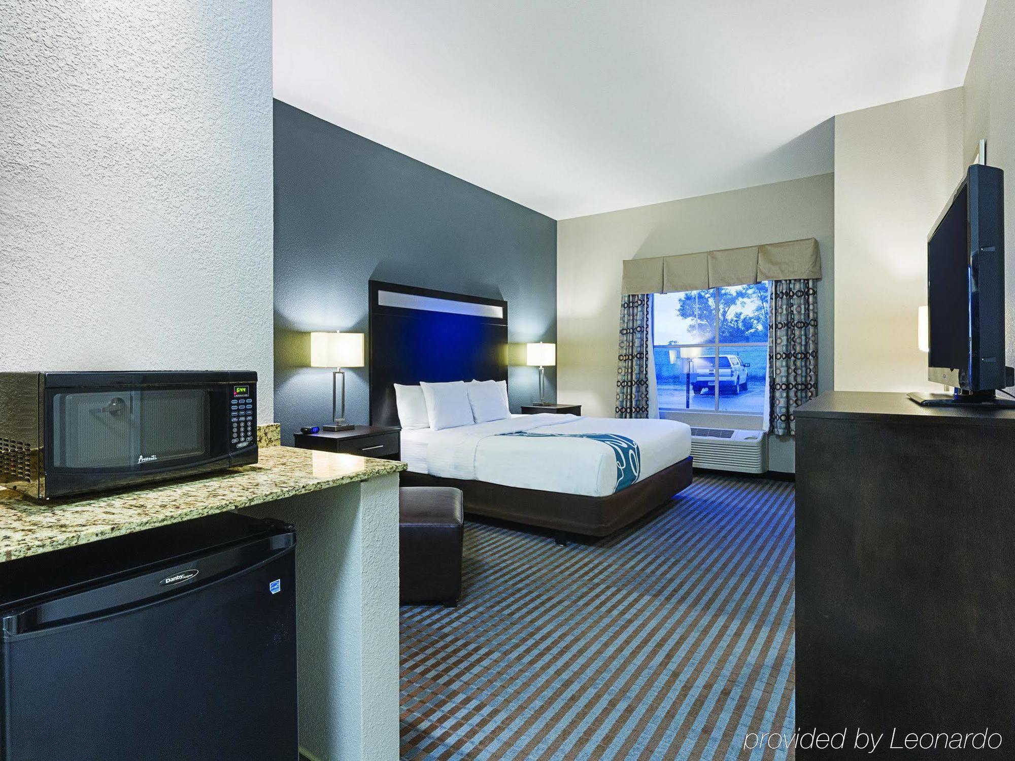 La Quinta Inn & Suites Casino And Bar By Wyndham Glendive Esterno foto
